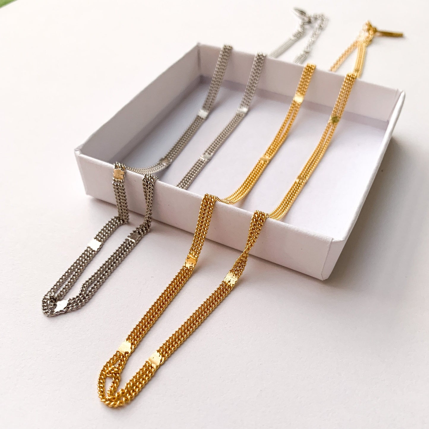 PHOEBE CHOKER-2