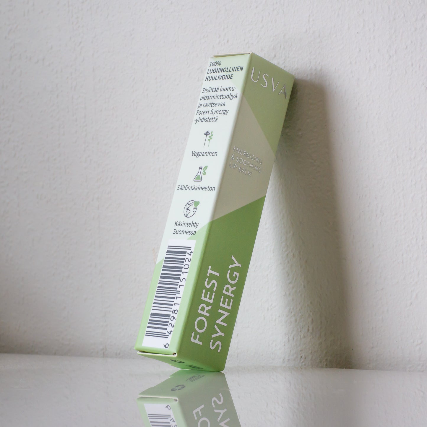 Forest Synergy Energizing & Soothing Lip Balm-3
