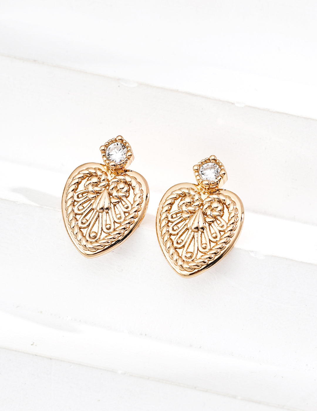 Heart Vintage-Inspired Zirconia Earrings-0