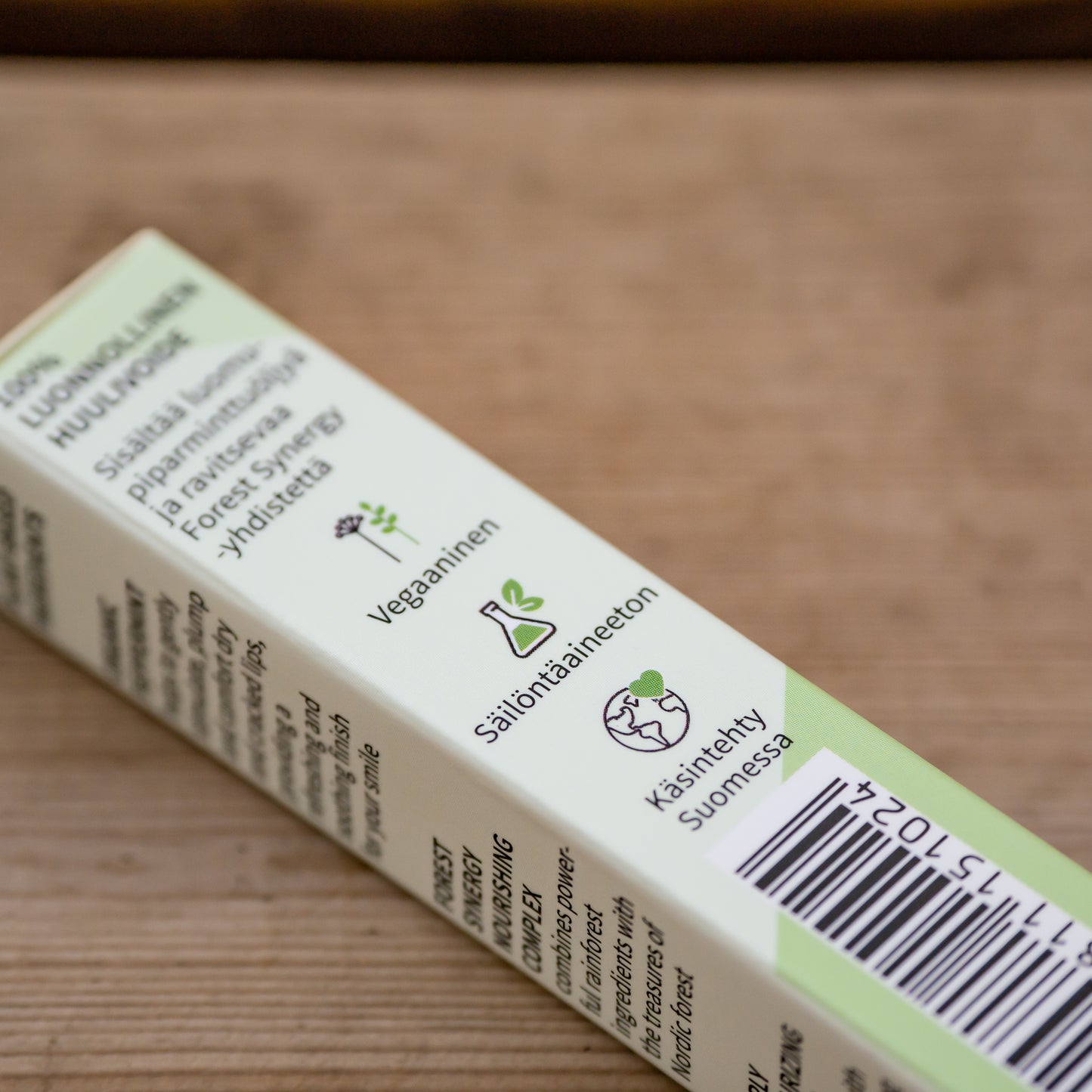 Forest Synergy Energizing & Soothing Lip Balm-7
