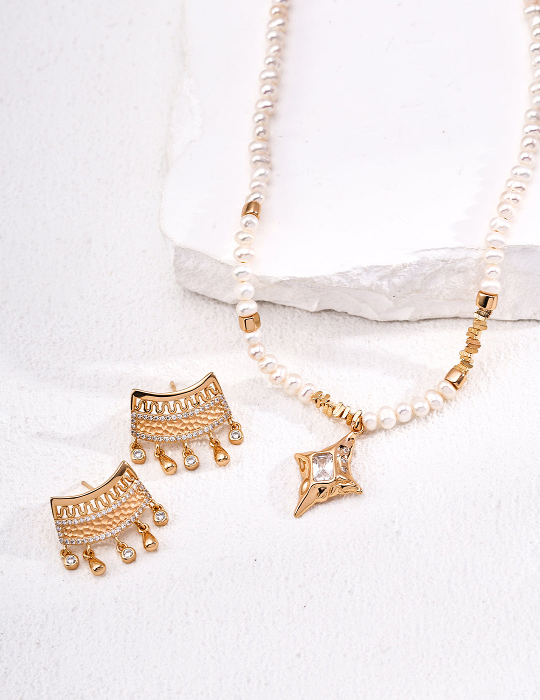 Vintage Zircon Earrings-3