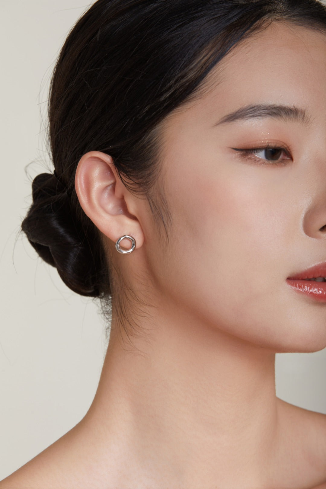 Reversible Pearl Earrings-4